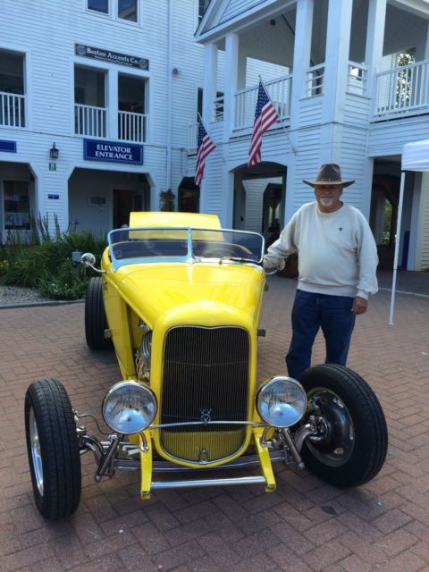 1932 Ford Roadster - photo 4