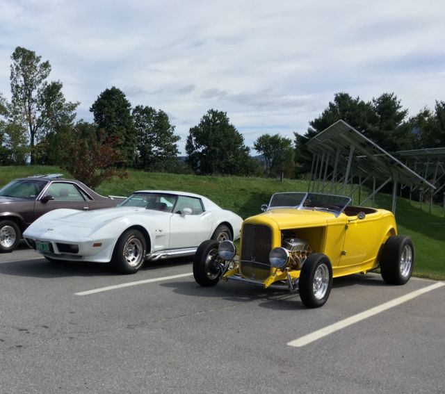 1932 Ford Roadster - photo 5
