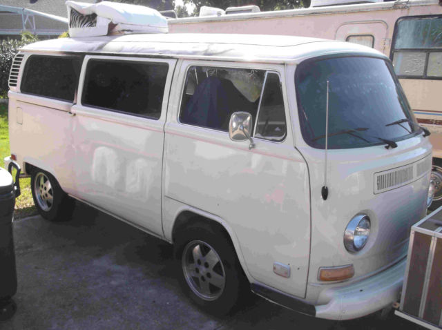 1973 Volkswagen Bus/Vanagon Shaved handles/No chrome - photo 2