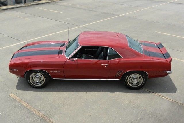 HIGHLY DOCUMENTED 1969 Camaro Z/28 RS Concours protect-o-plate owners manual 1969 Chevrolet Camaro Z28 RS , All matching #s , Concours Graded