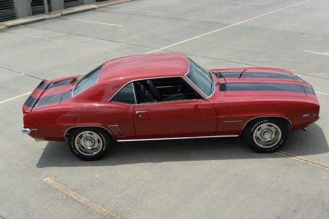 1969 Chevrolet Camaro Z28 RS , All matching #s , Concours Graded - photo 2