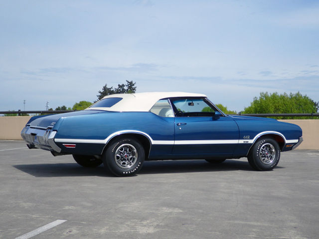 1970 Oldsmobile 442 W-30 Convertible, matching #s - photo 8