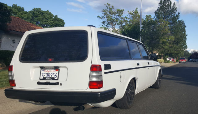 1975 Volvo 240 - photo 3