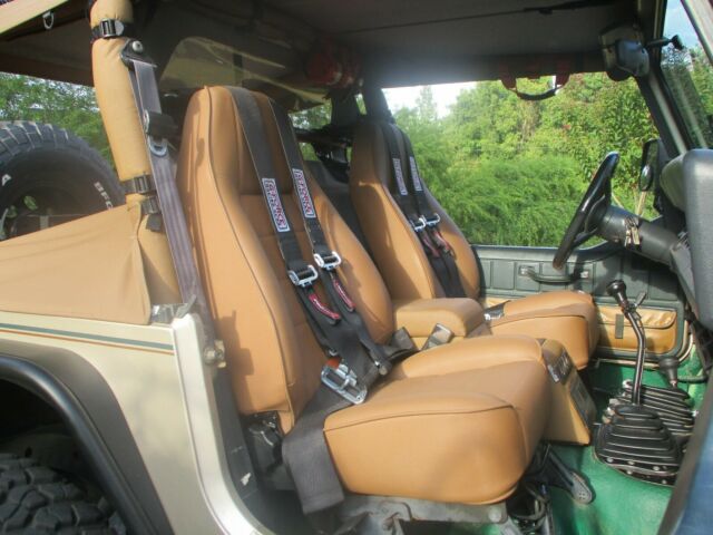 1993 Jeep Wrangler Sahara - photo 12