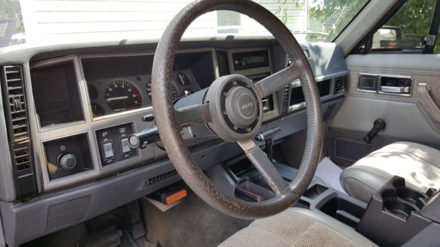 1990 Jeep Cherokee - photo 12