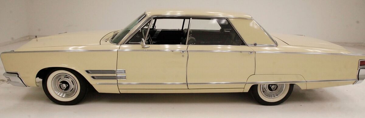 1966 Chrysler 300 Series 4 Door Hardtop - photo 2
