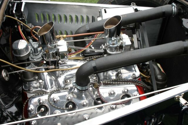 1932 Ford Roadster - photo 8