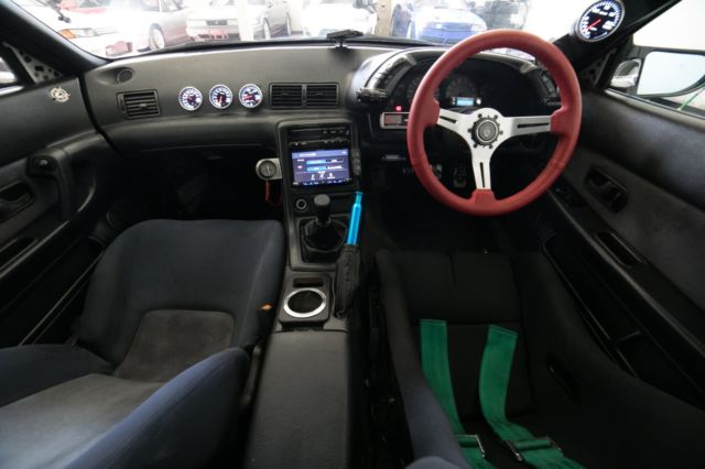 1992 Nissan GT-R Skyline - photo 10