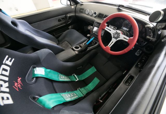 1992 Nissan GT-R Skyline - photo 9