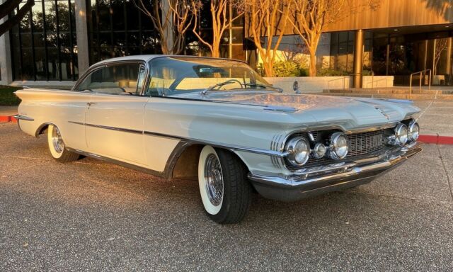 1959 Oldsmobile Ninety-Eight - photo 2