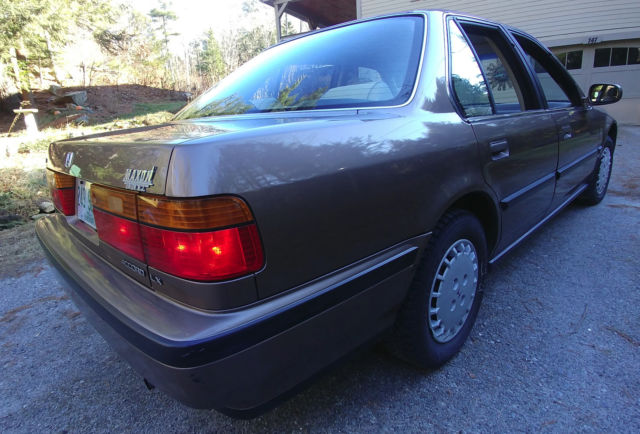 1991 Honda Accord LX - photo 10