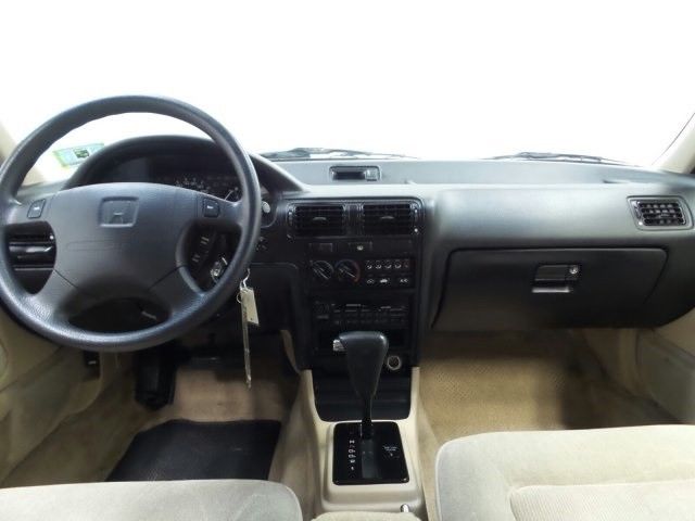 1993 Honda Accord EX-L - photo 10