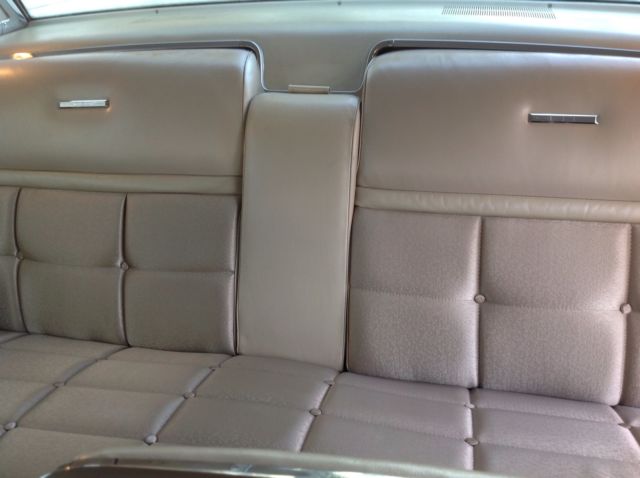 1965 Lincoln Continental - photo 11