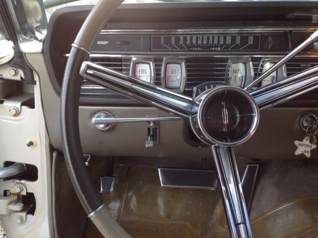 1965 Lincoln Continental - photo 4