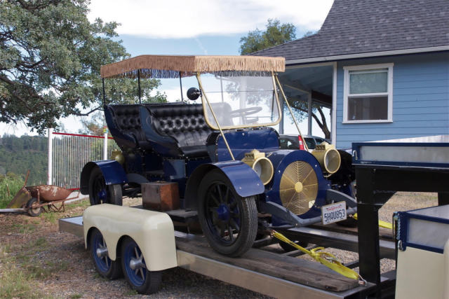 1900 Other Makes Horseless Carriage Replica - photo 2