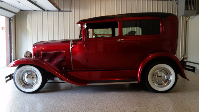 1930 Ford Model A Tudor Sedan Street Rod - photo 3