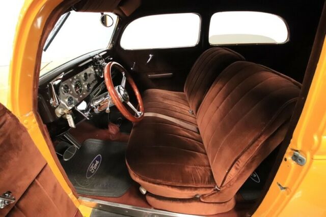 1936 Ford Sedan Deluxe Slantback Tudor - photo 5