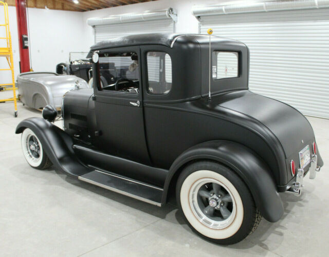 1929 Ford Model A FULL FENDERED COUPE - photo 4