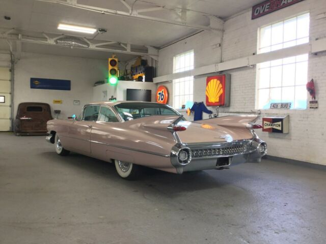 1959 Cadillac Series 62 - photo 9
