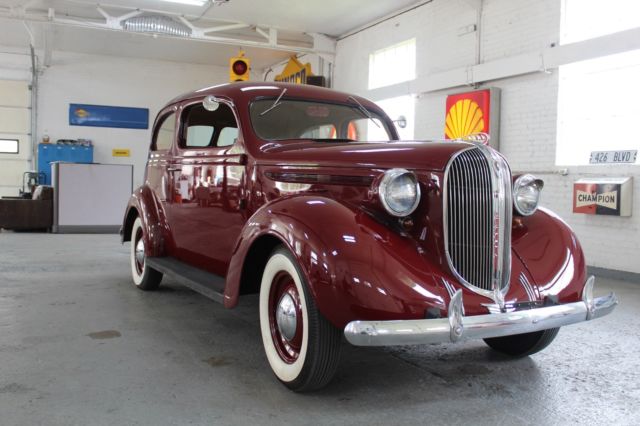 1938 Plymouth P6 Deluxe 2 Door Sedan - photo 3