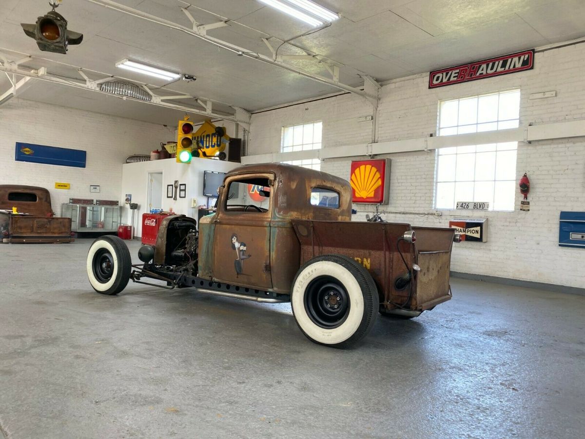 1933 Dodge Truck - photo 2