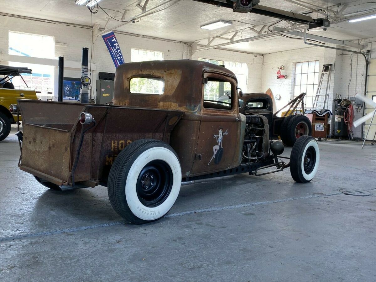 1933 Dodge Truck - photo 4
