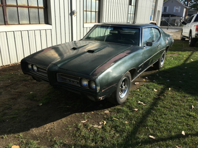 1969 Pontiac GTO 2 Door Hardtop - photo 2