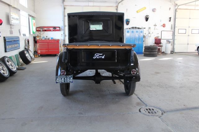 1928 Ford Model A Truck - photo 9