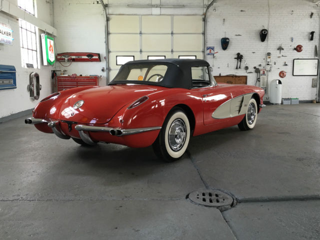 1960 Chevrolet Corvette - photo 7