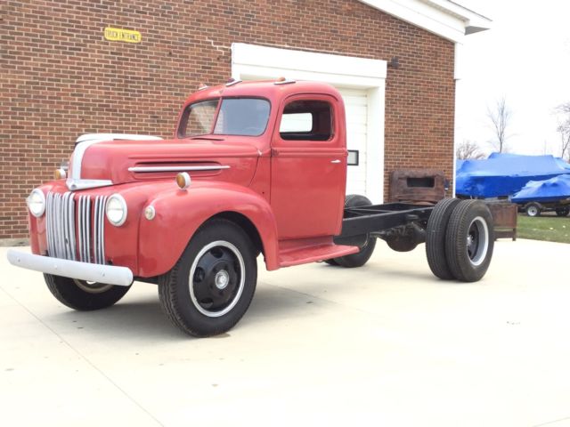 1947 Ford Truck - photo 5