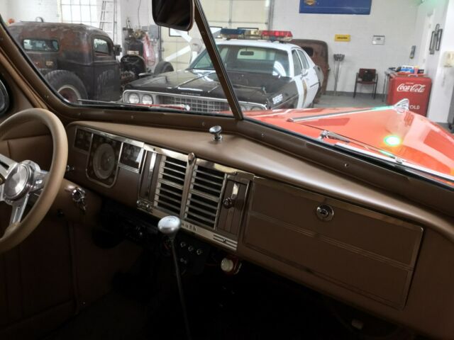 1940 Plymouth 2 Door Sedan - photo 12