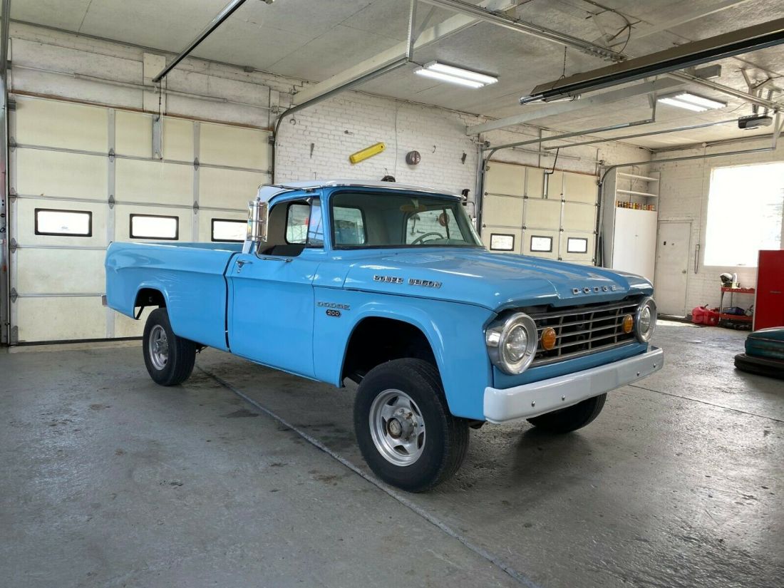 1967 Dodge Power Wagon - photo 3