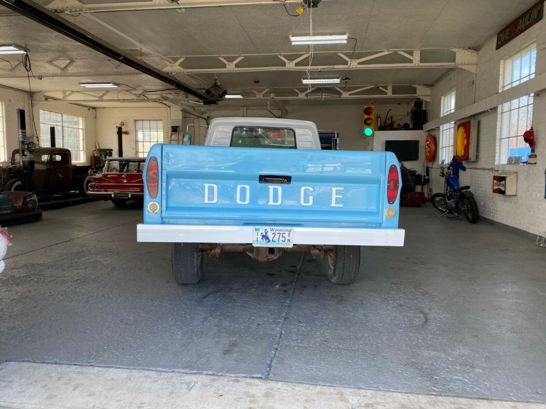 1967 Dodge Power Wagon - photo 5