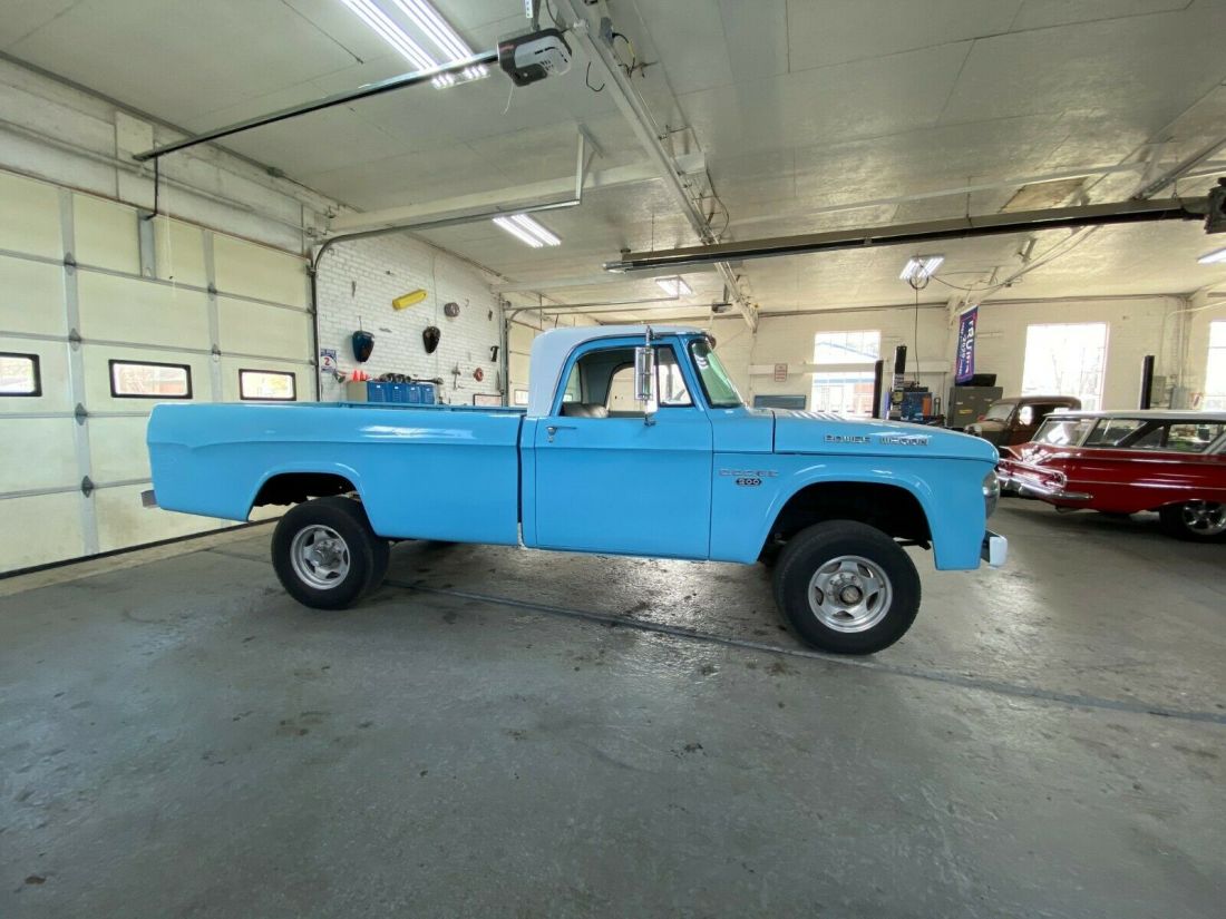 1967 Dodge Power Wagon - photo 8