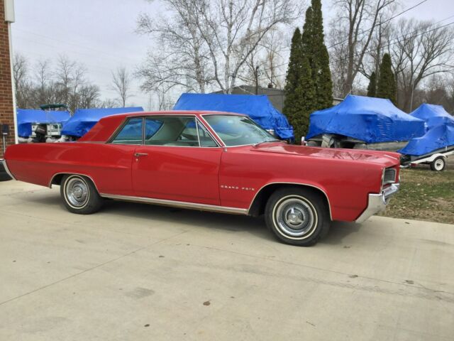 1964 Pontiac Grand Prix