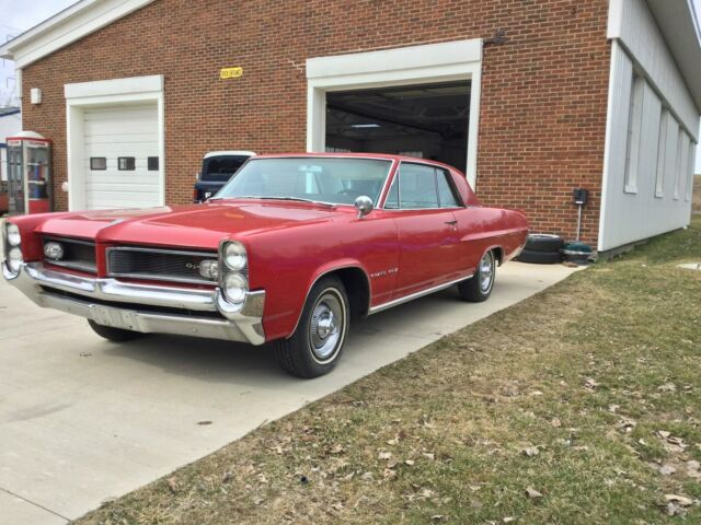 1964 Pontiac Grand Prix - photo 2
