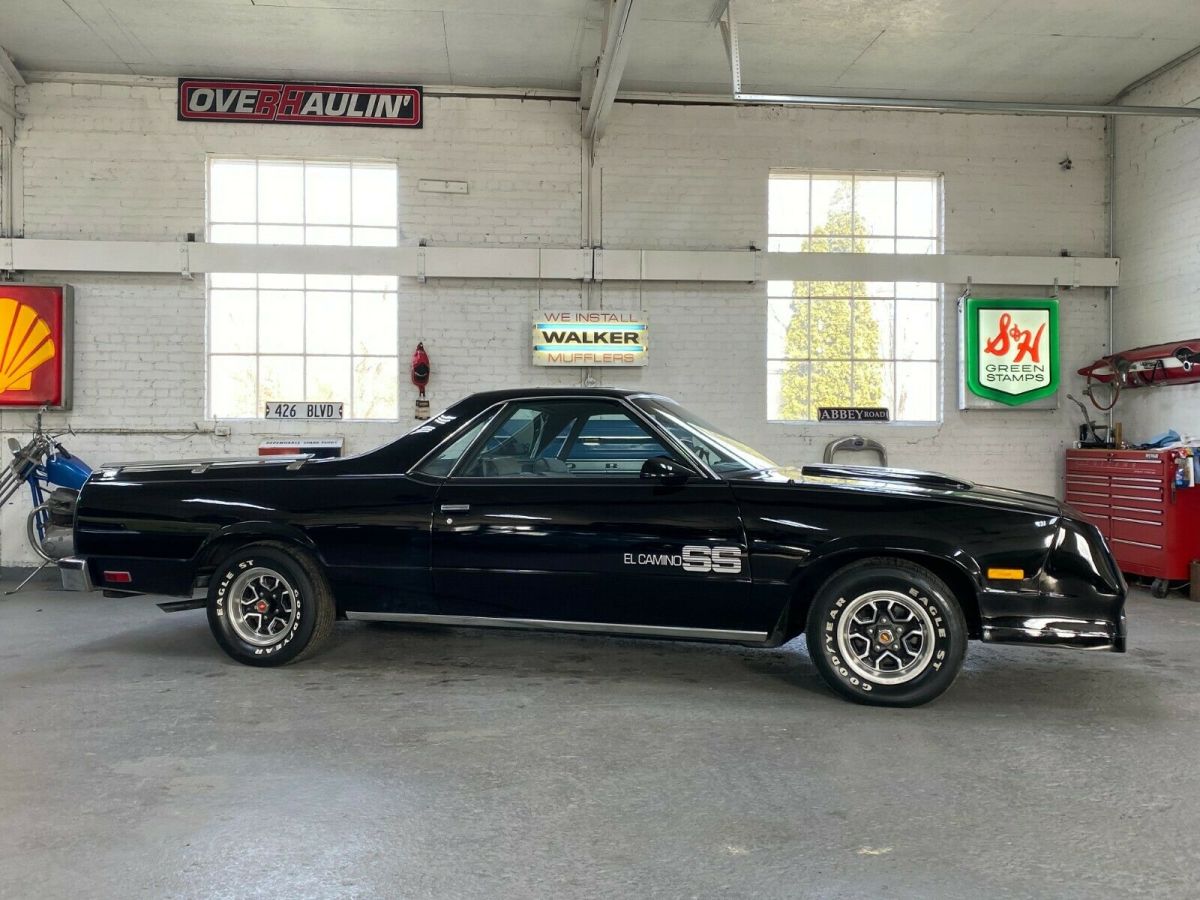 1987 Chevrolet El Camino SS Choo Choo - photo 3