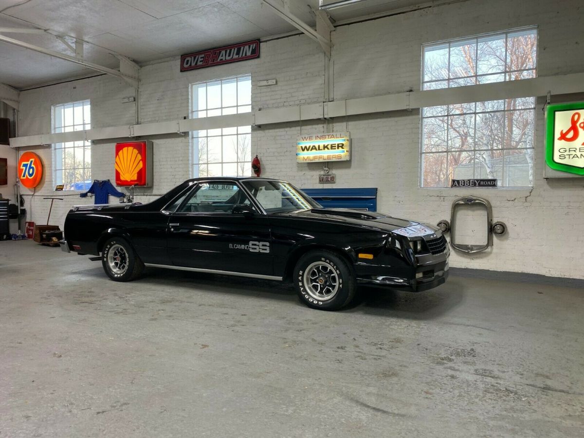 1987 Chevrolet El Camino SS Choo Choo - photo 9