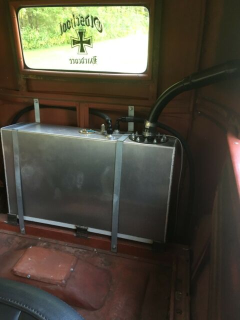 1930 Ford Model A - photo 8