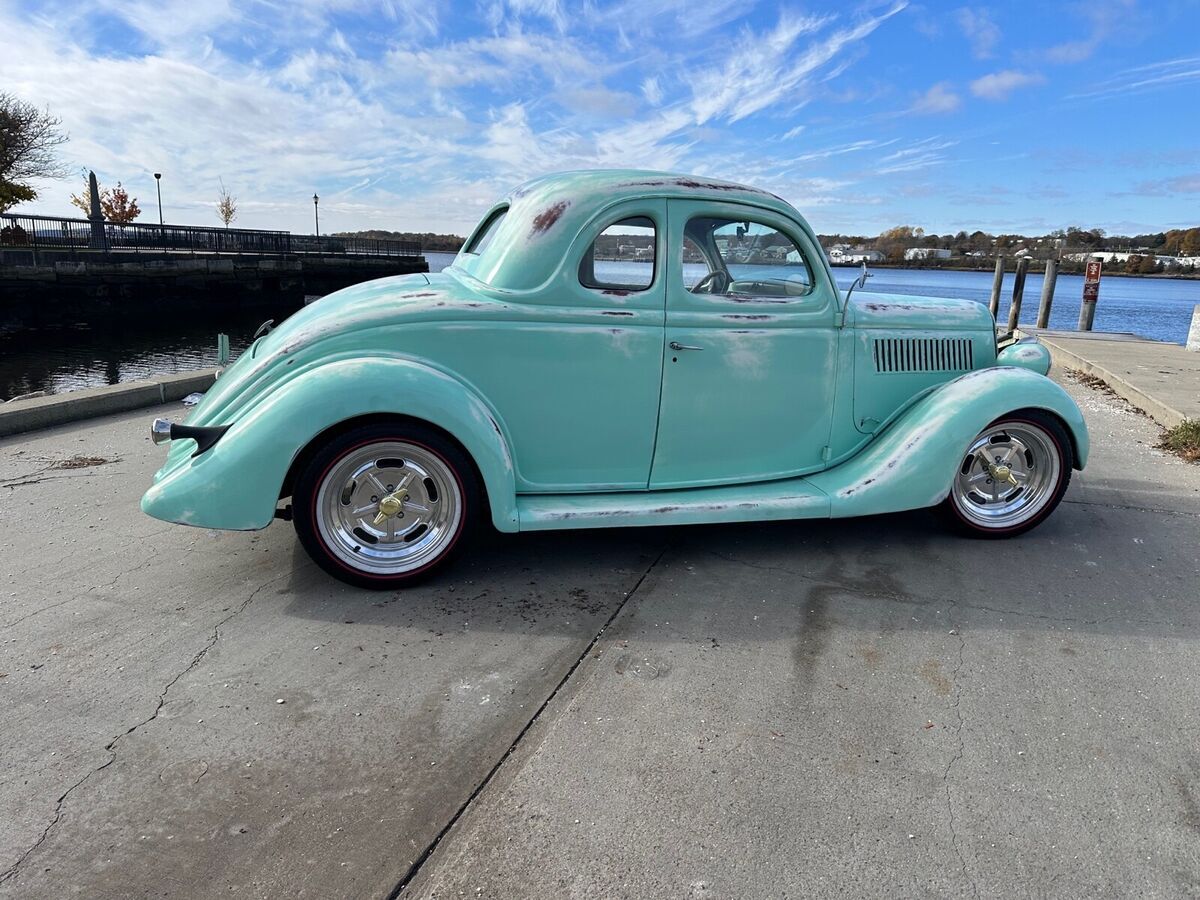 1935 Ford Model 48 5 window coupe - photo 11