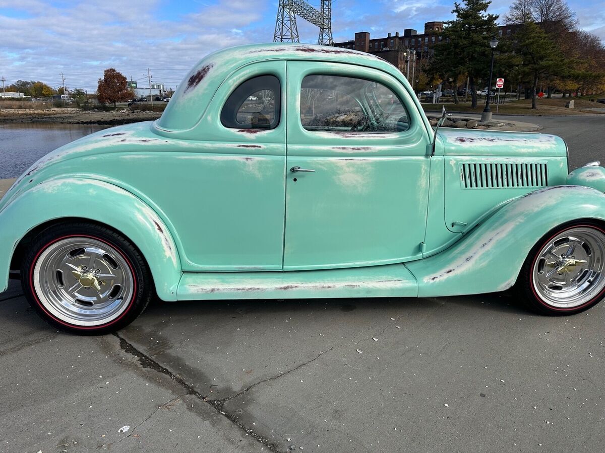1935 Ford Model 48 5 window coupe - photo 4