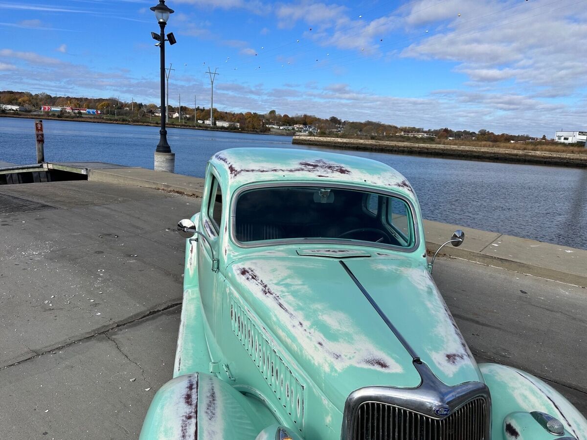 1935 Ford Model 48 5 window coupe - photo 7