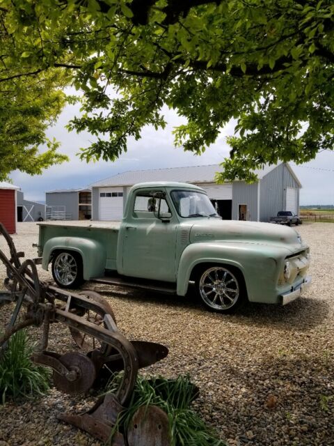 1954 Ford F-100