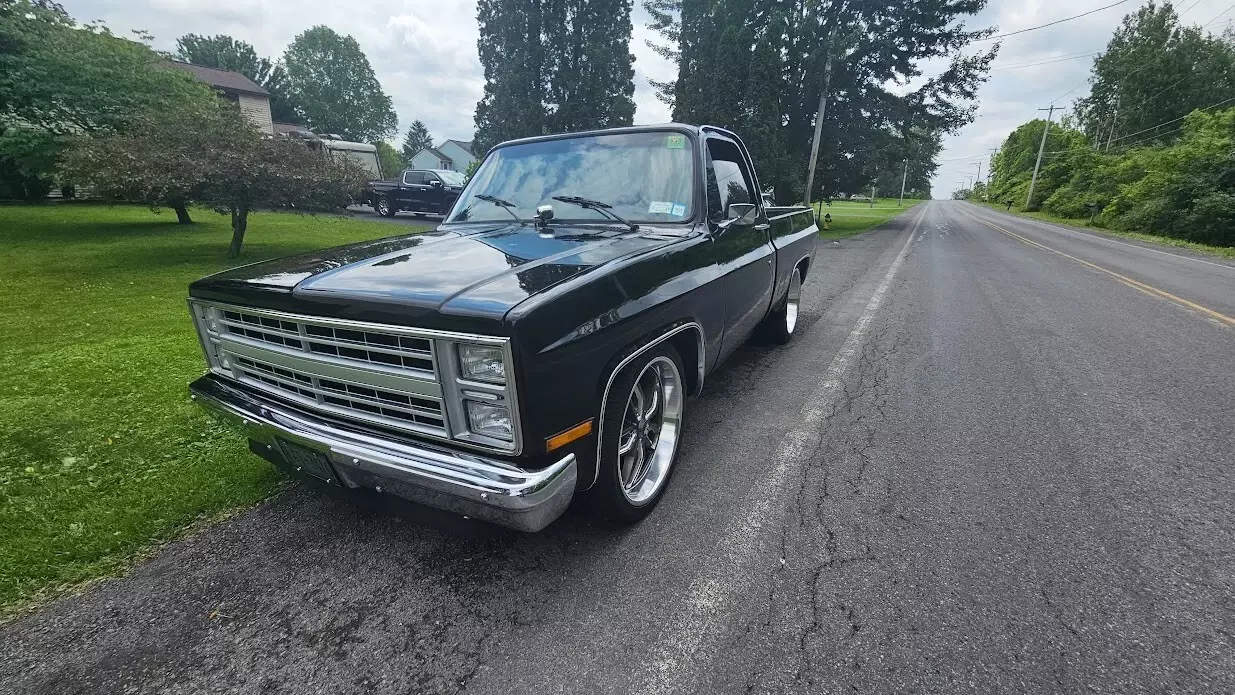 1987 Chevrolet C-10 - photo 10