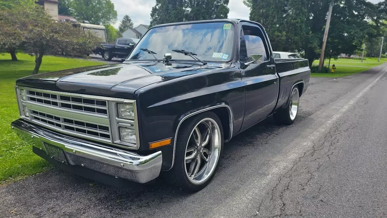 1987 Chevrolet C-10 - photo 3
