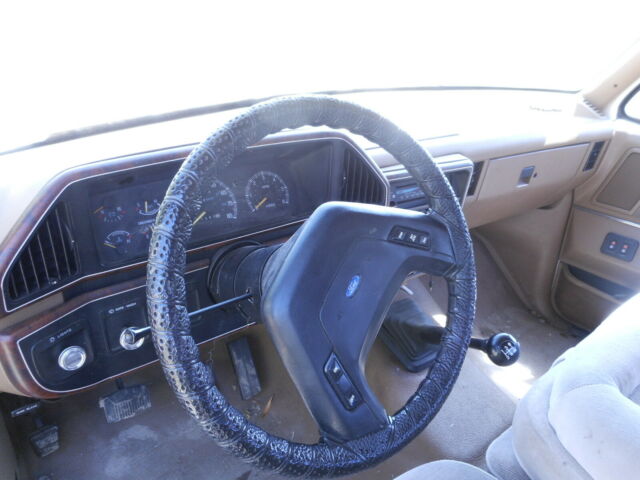 1988 Ford F-250 - photo 11