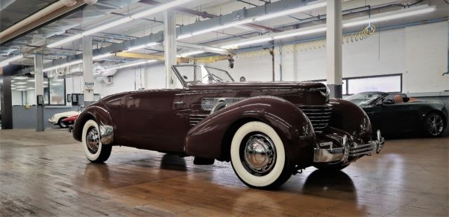 1937 Cord CORD 812 S/C - photo 2