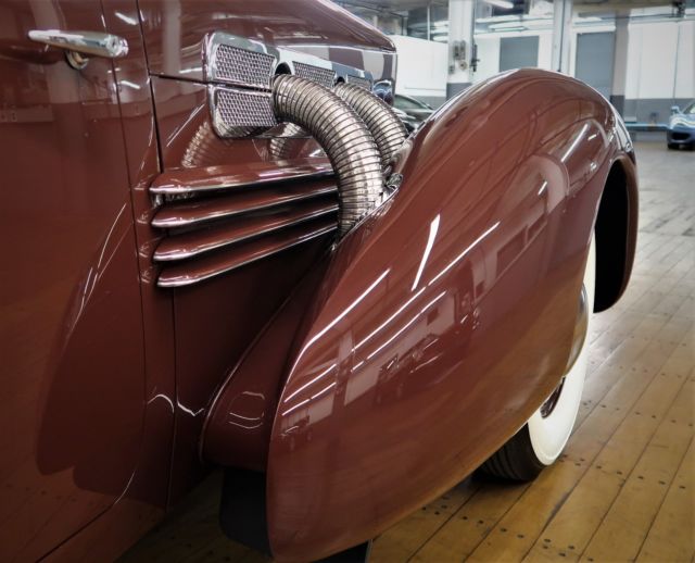 1937 Cord CORD 812 S/C - photo 4