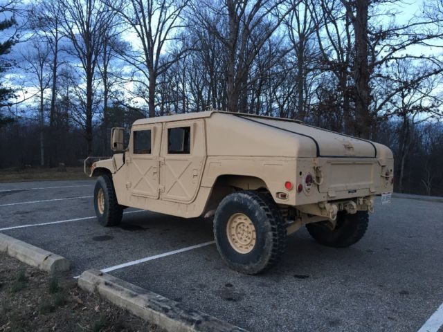 1901 Hummer H1 Slant back humvee - photo 6