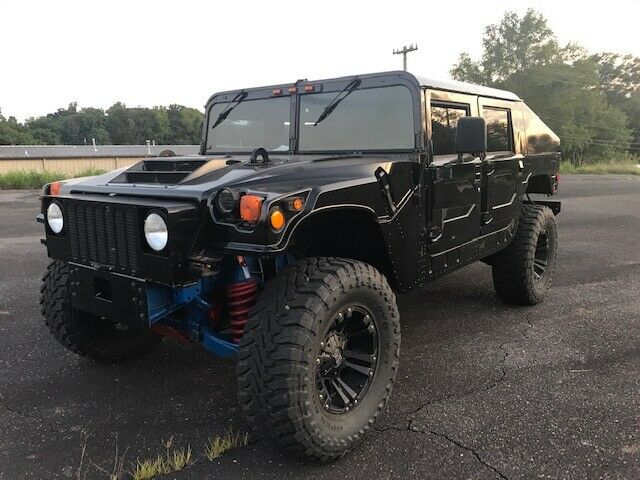Hummer H1 Custom full rebuild with new chassis, drivetrain & more! 1993 Hummer H1